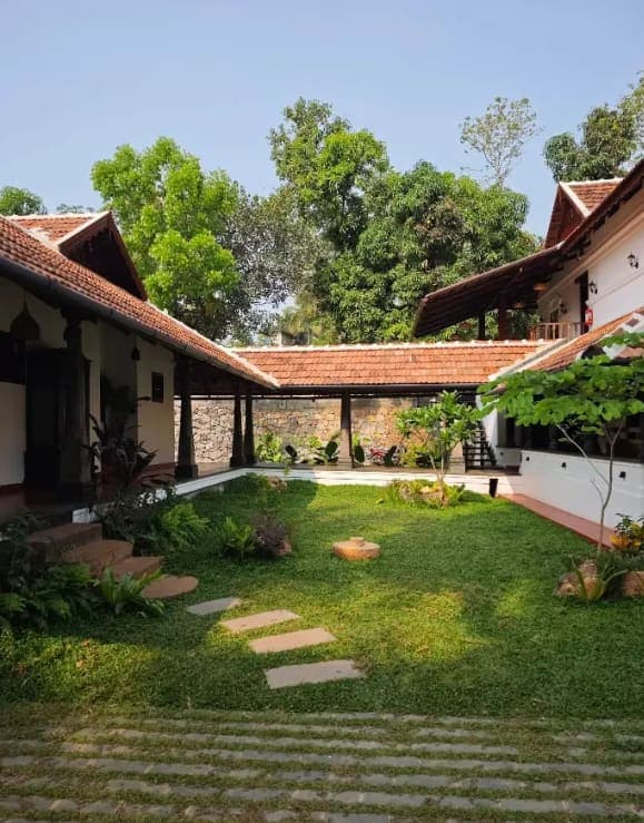 A Heritage Kerala Resort House for Pre-Wedding Shoots in Ottapalam