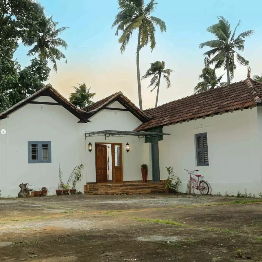 Traditional Kerala Lakefront Farmhouse for Shoots | Kollam