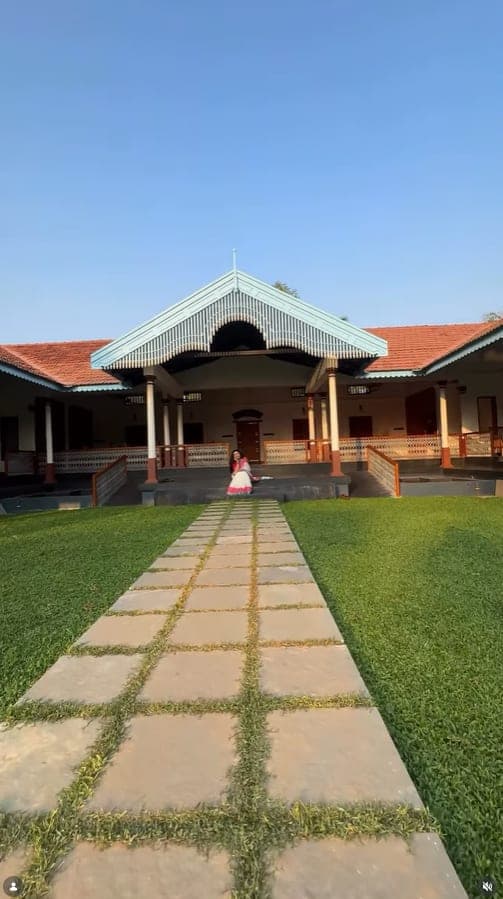Grand 1930s Aristocratic Tharavadu Estate for Shoots | Thrissur