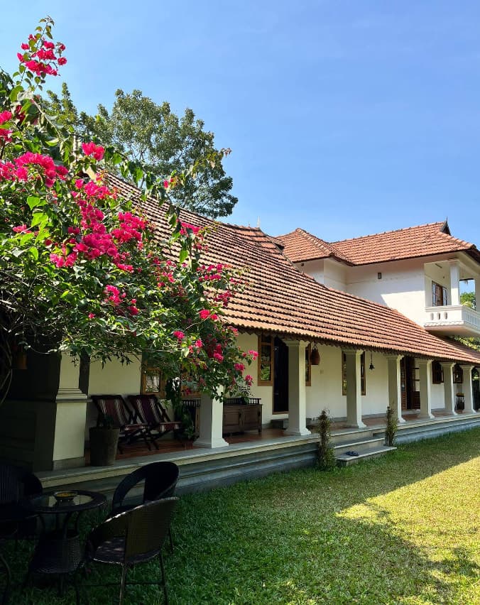 tradisional farmhouse for shoots
