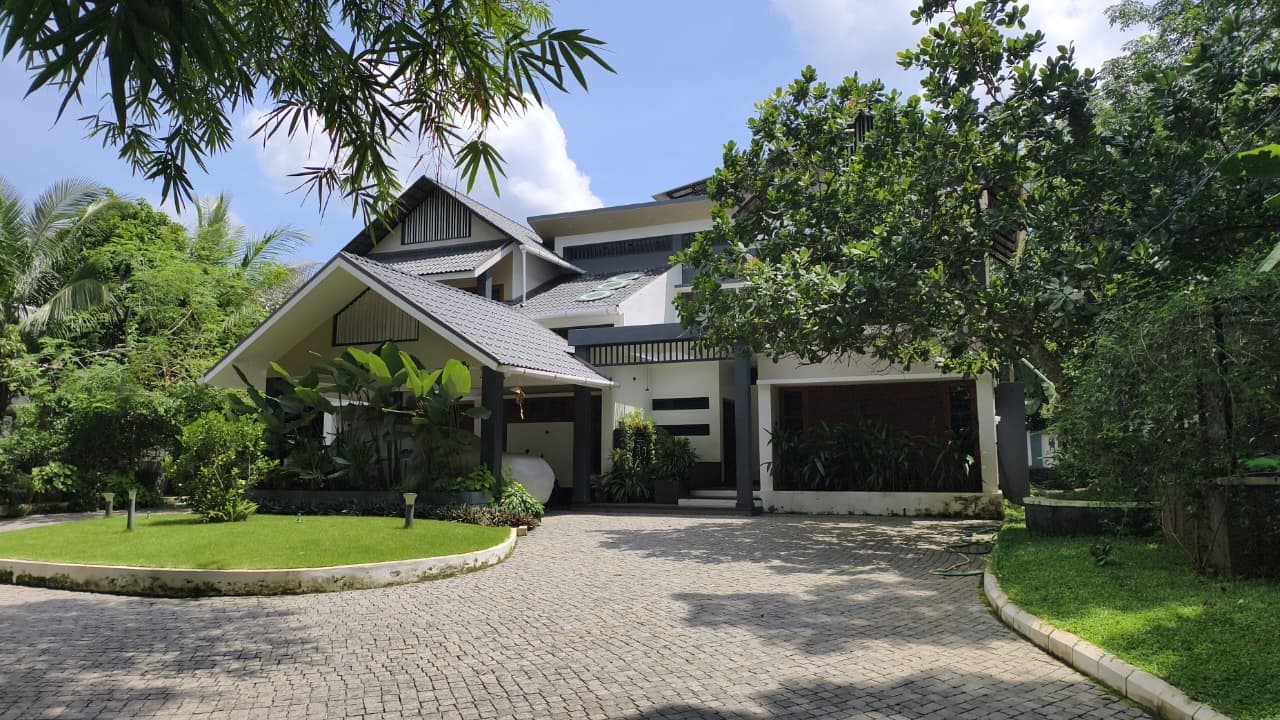 House for shoots in kollam